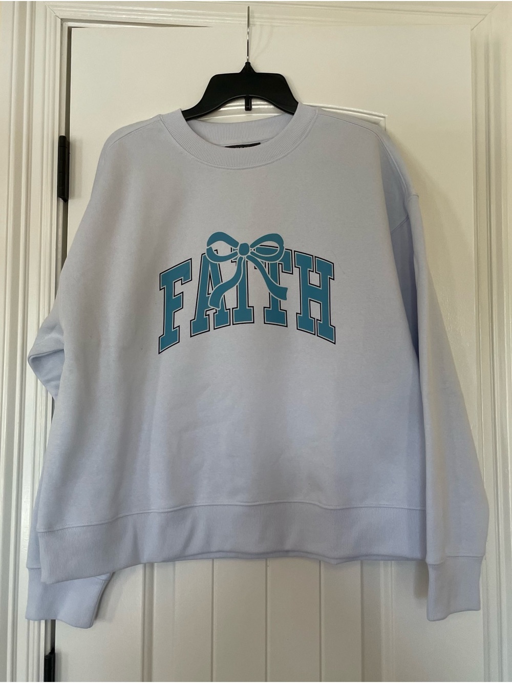 Athletic Works Light Blue FAITH Graphic Crewneck Sweater with Teal Accent
